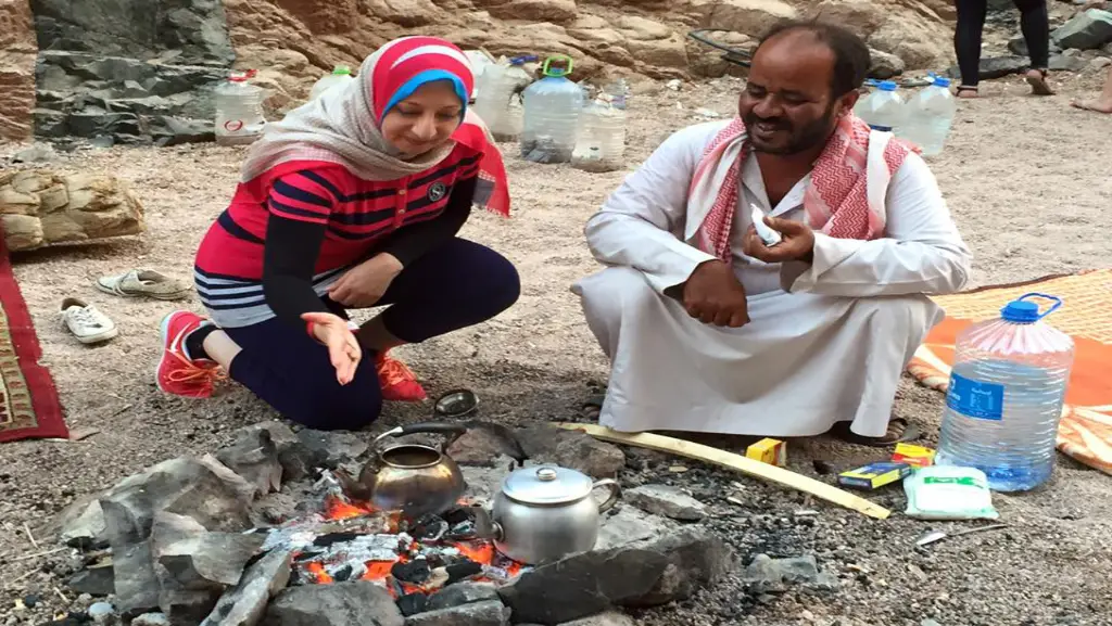 دكتورة رانيا ممدوح دكتورة رانيا ممدوح