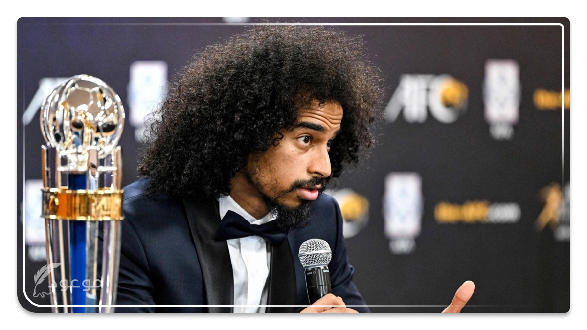 من هو أكرم عفيف؟ السيرة الذاتية الكاملة، عمره، ديانته وإنجازاته مع منتخب قطر - موعود